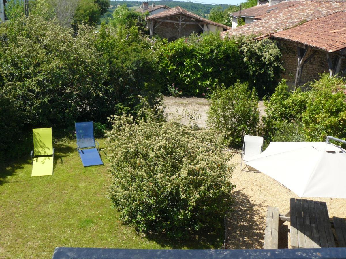 Maison Charentaise Les Essards  Extérieur photo