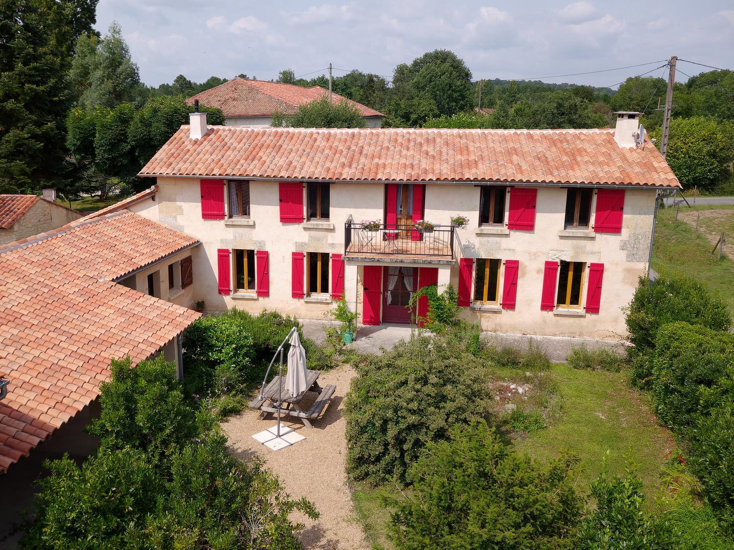 Maison Charentaise Les Essards  Extérieur photo